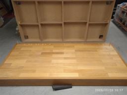Photo détaillant le don Ensemble de podium en parquet.