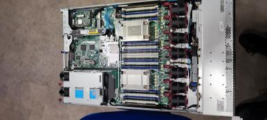 Photo détaillant le don Serveur HP PROLIANT DL360 Gen 9