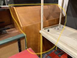 Photo détaillant le don Module de rangement en bois
