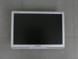 Photo détaillant le don Ecrans Samsung syncMaster 920 LM (sans pied)