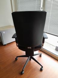 Photo détaillant le don 6 fauteuils de bureau à roulettes CONVENTION EN COURS [A RECUPERER A PARTIR DU 20/01/2025]