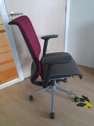 Photo détaillant le don 6 fauteuils de bureau à roulettes CONVENTION EN COURS [A RECUPERER A PARTIR DU 20/01/2025]