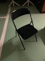 Photo détaillant le don CHAISES PLIANTE