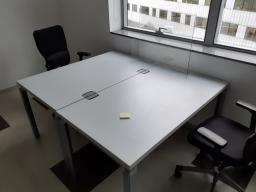 Photo détaillant le don lot de 2 bureaux et 2 fauteuils (41)