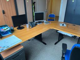 Photo détaillant le don Bureau d'angle