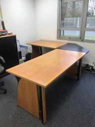 Photo détaillant le don Bureau d'angle