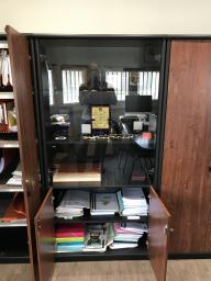 Photo détaillant le don Armoire direction