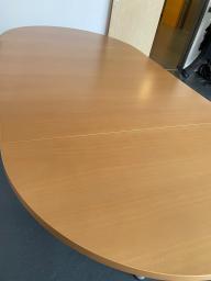 Photo détaillant le don TABLE DE REUNION 240CM X 120CM