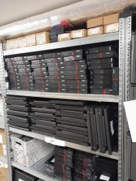 Photo détaillant le don Dons de 98 Ordinateurs portables - marque LENOVO
