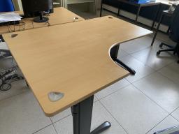 Photo détaillant le don Bureau d'angle 160 x 130
