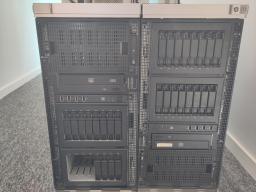 Photo détaillant le don HP ProLiant ML350p G8 *2
