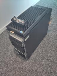 Photo détaillant le don Serveur HP ProLiant ML350G6