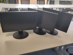 Photo détaillant le don Ecran LG 2211S - lot de 3