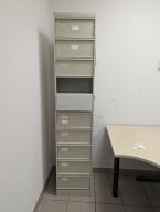 Photo détaillant le don Armoire métal à casiers