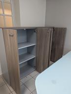 Photo détaillant le don Meuble buffet haut 4 portes