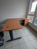 Photo détaillant le don Bureau d'angle bois + caisson