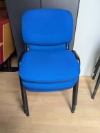 Photo détaillant le don Chaise tissu bleue