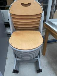 Photo détaillant le don Lot chaises