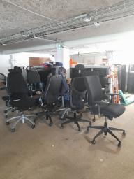 Photo détaillant le don CONVENTION EN COURS - Lot de fauteuils de bureau TH / adaptés - pour pièces