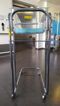 Photo détaillant le don Berceaux avec matelas (2)