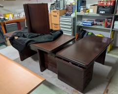 Photo détaillant le don Bureau de direction + 3 fauteuils