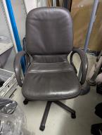 Photo détaillant le don Bureau de direction + 3 fauteuils