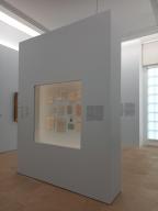 Photo détaillant le don Cimaise avec vitrine-niche