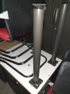 Photo détaillant le don Mobiliers de bureau (2  bureaux, 2 caissons, 4 chaises)