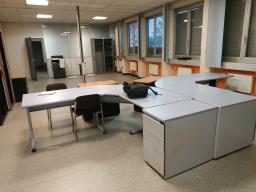 Photo détaillant le don Donne Mobiliers de bureaux CFP de Valenciennes