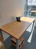 Photo détaillant le don [DON LOT] : BUREAU + CHAISE ROULANTE
