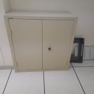 Photo détaillant le don Armoire basse