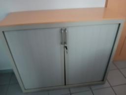 Photo détaillant le don Armoire métallique