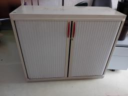 Photo détaillant le don Armoire métallique