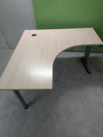 Photo détaillant le don Lot de 3 Bureaux d'angle (140 x 140 cm)