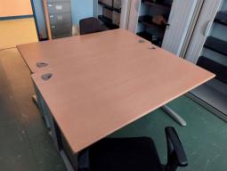 Photo détaillant le don bureaux