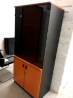 Photo détaillant le don Armoire bibliothèque