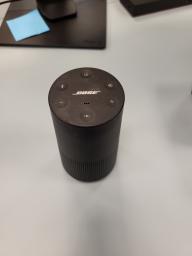 Photo détaillant le don Enceinte Bose