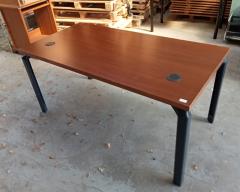 Photo détaillant le don Bureau