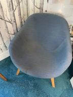 Photo détaillant le don Lot de 2 fauteuils