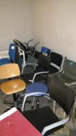 Photo détaillant le don Ensemble de chaises de réunion - Musée du Louvre
