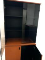 Photo détaillant le don Armoire bibliothèque