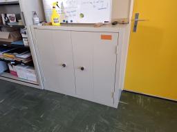 Photo détaillant le don Armoire basse