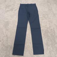 Photo détaillant le don Transfert de 71 400 effets vestimentaires